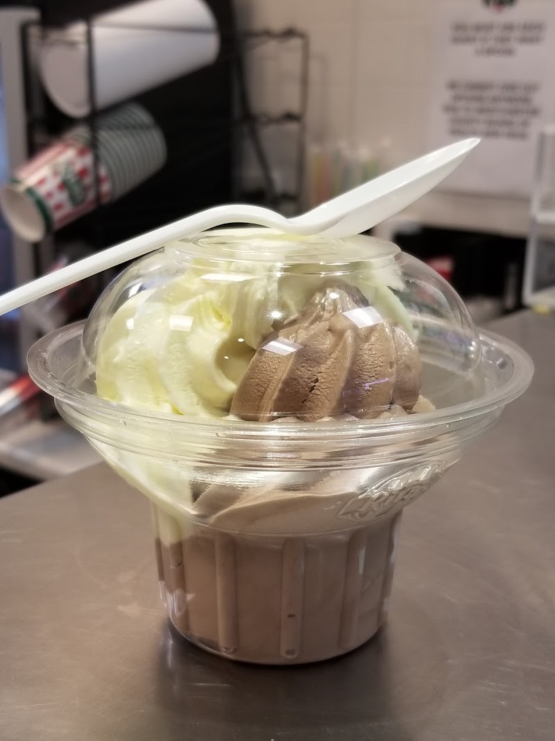 Rita's Italian Ice & Frozen Custard photo 4