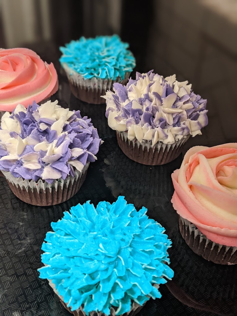 Little Bit O' Love Bakery photo 5