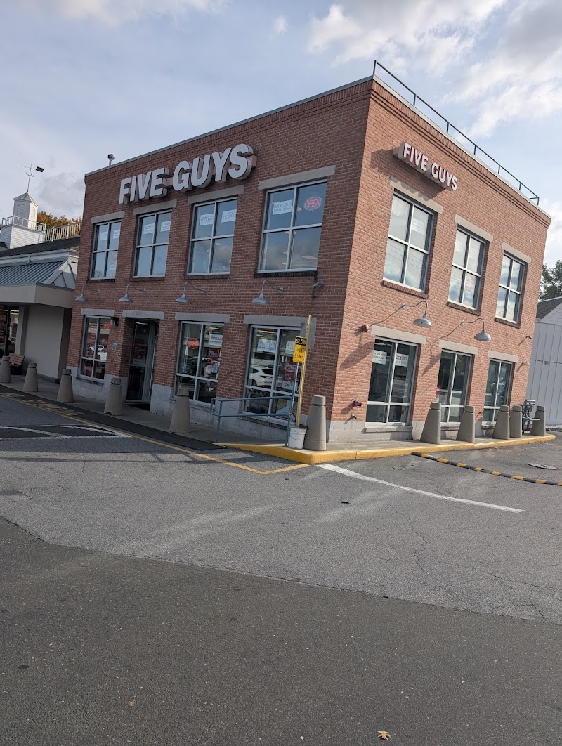 Five Guys photo 4