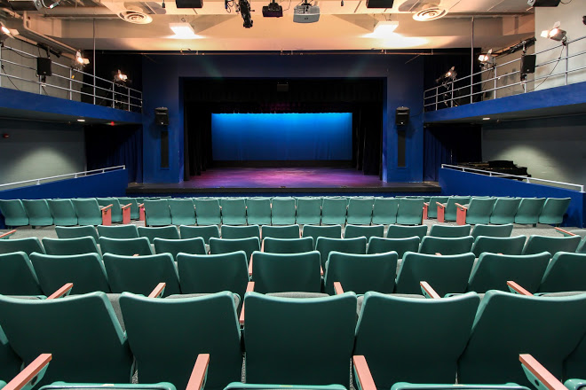 Play Group Theatre photo 2