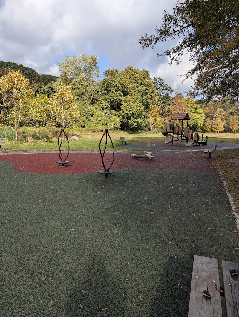 Playground photo 3