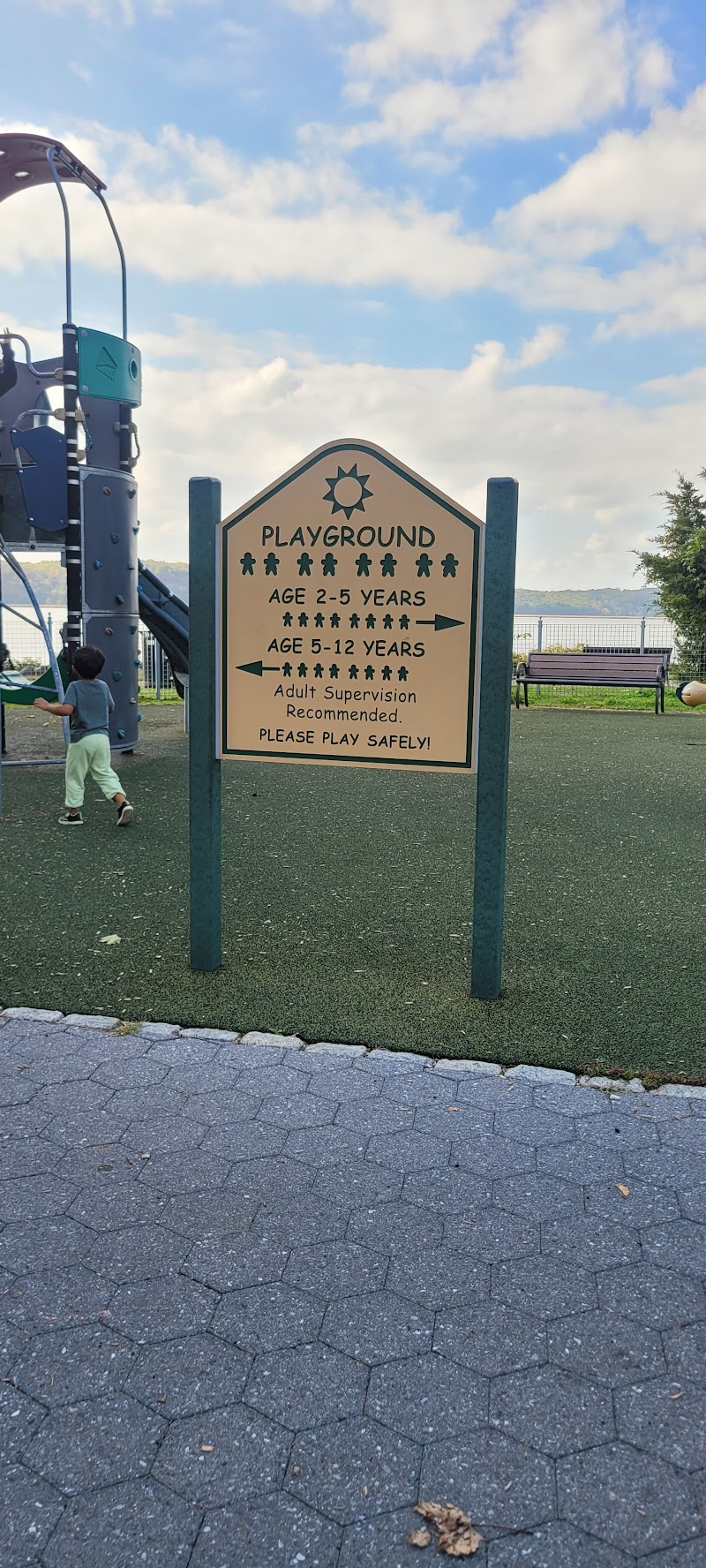 Playground photo 5