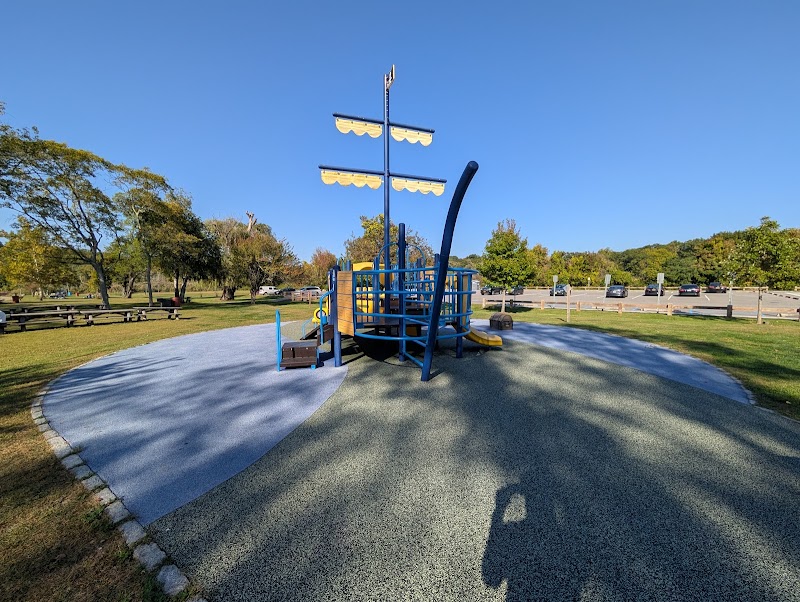 Playground photo 4