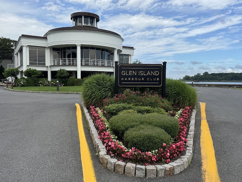 Glen Island Harbour Club photo 2
