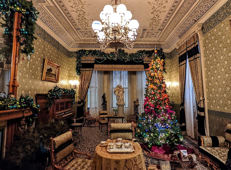 Glenview Mansion photo 2