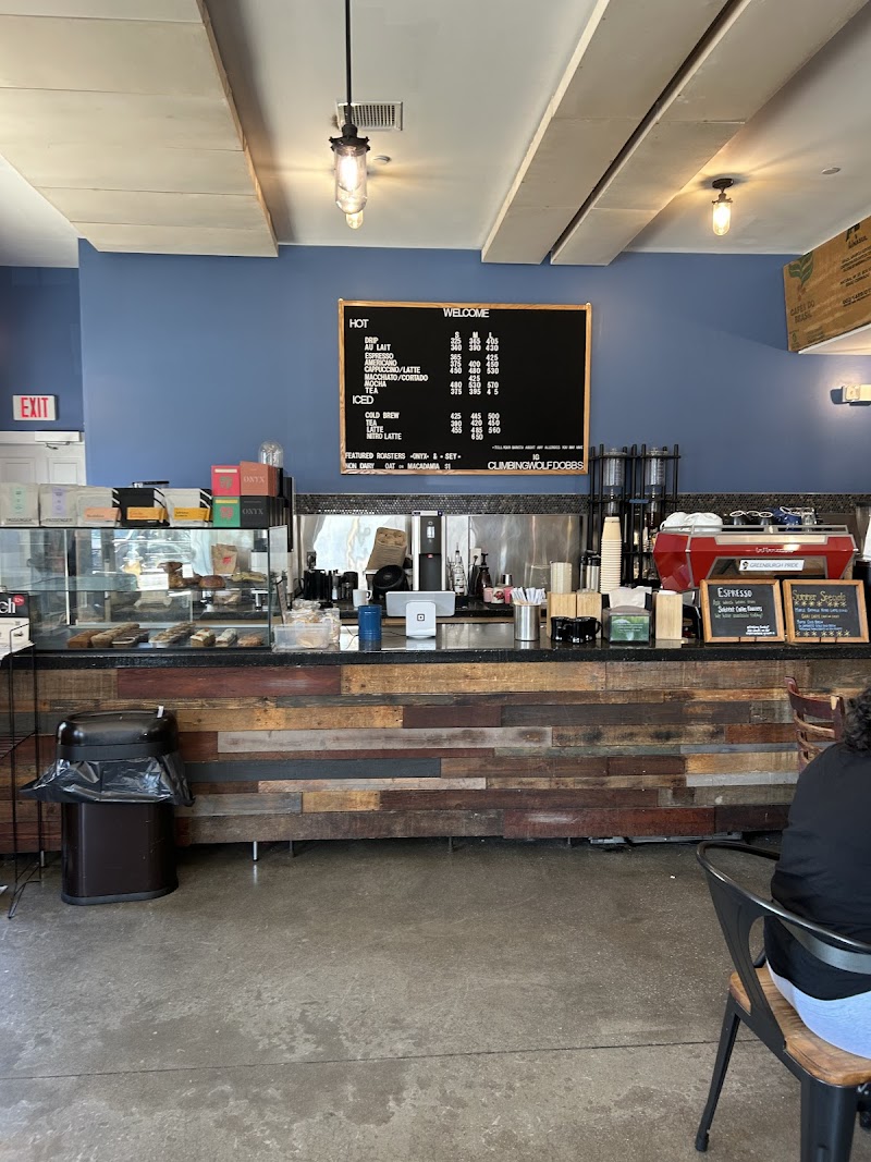 Climbing Wolf Coffee & Beer photo 4