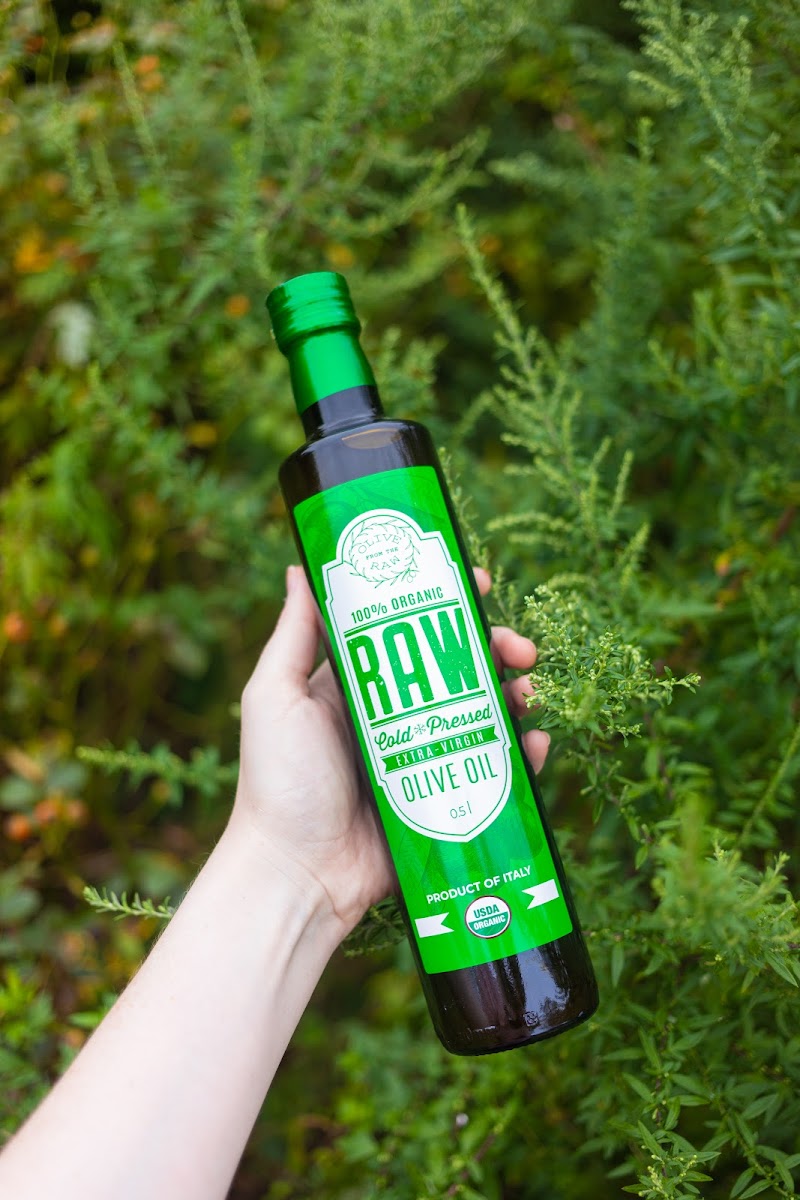 Olive from the Raw photo 3