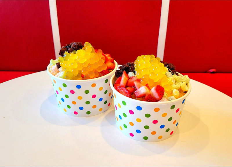 Amara Froyo photo 3