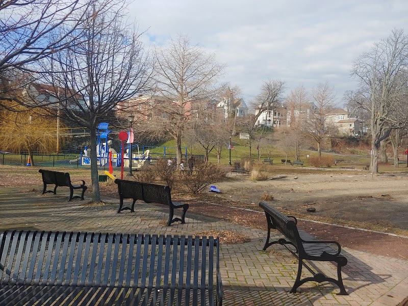 Emeline Park photo 3