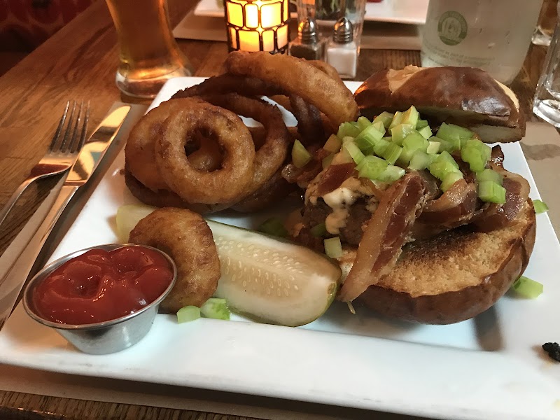 Emma's Ale House photo 2