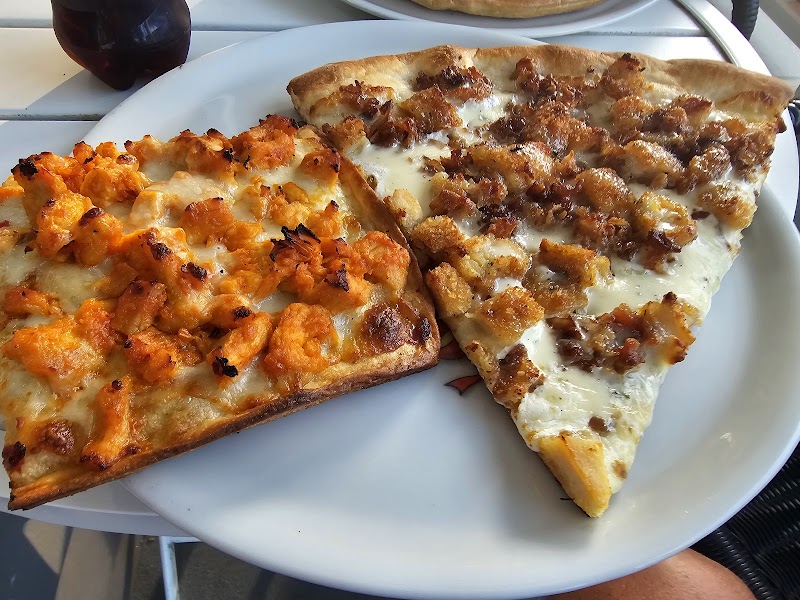 Amore Pizzeria & Italian Kitchen - Katonah photo 2