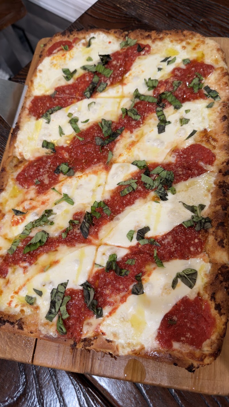 Amore Pizzeria & Italian Kitchen - Katonah photo 5