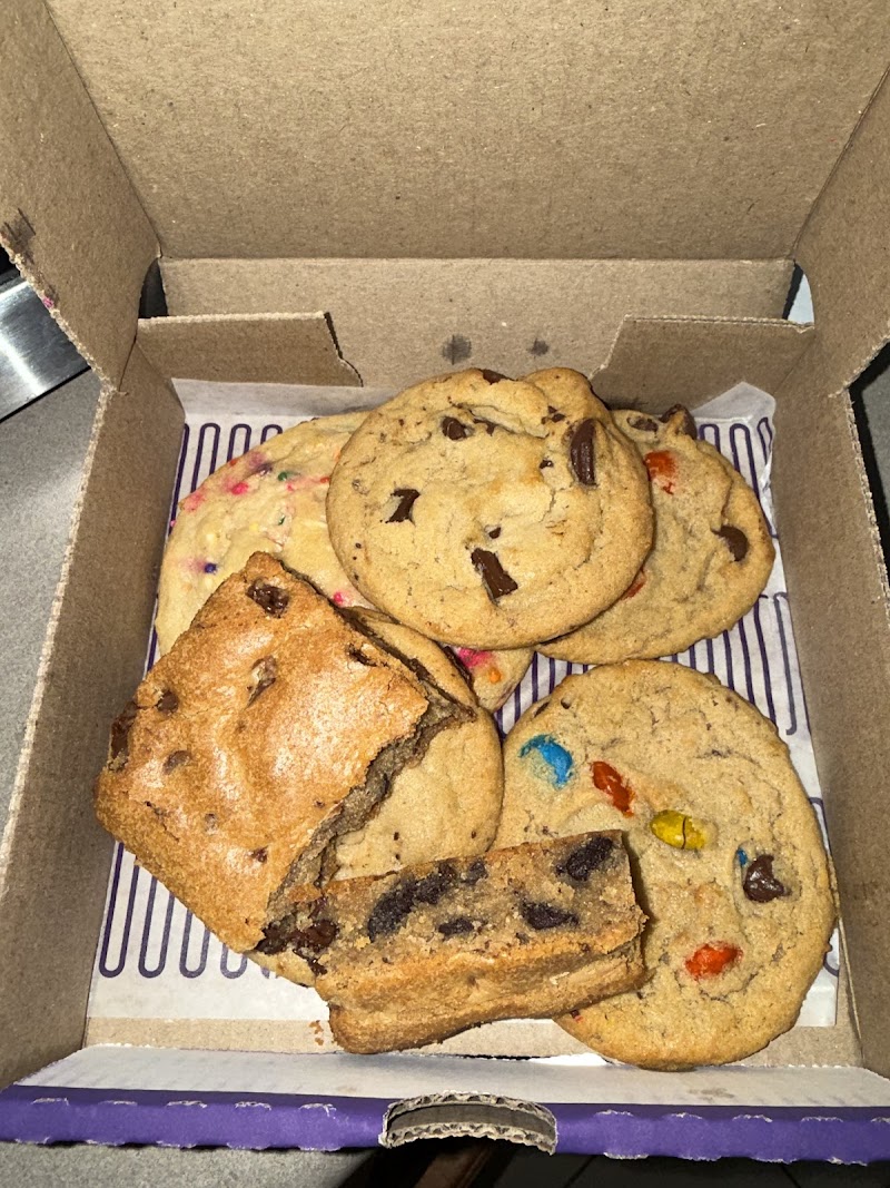 Insomnia Cookies photo 2