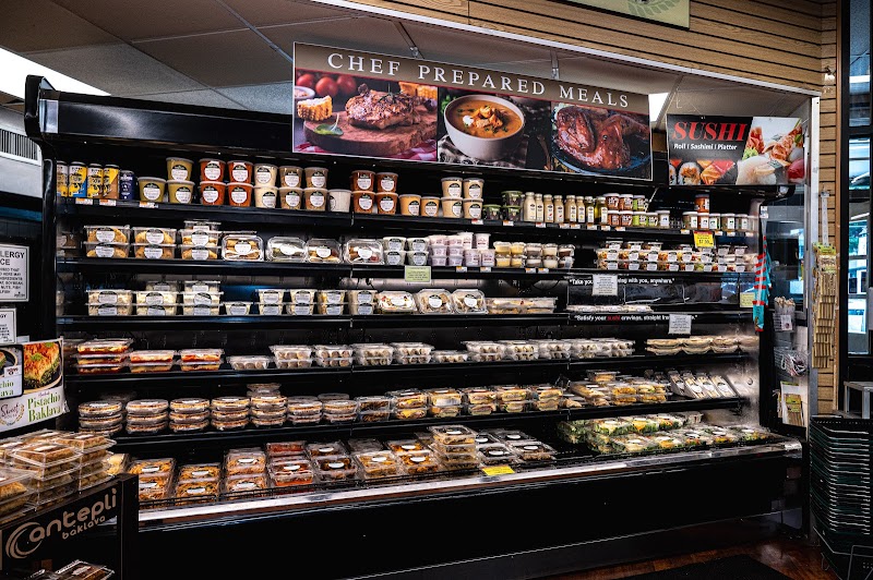 Locust Valley Market photo 3
