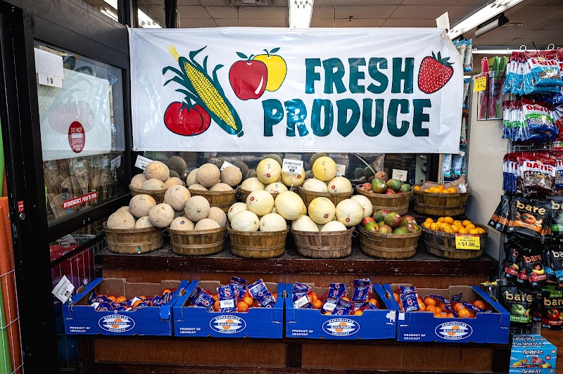Locust Valley Market photo 4