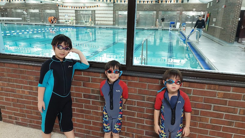 Hommocks Pool photo 2