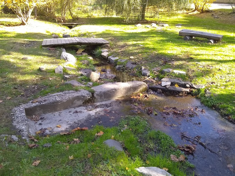 Community Gardens - Zinsser Park photo 2