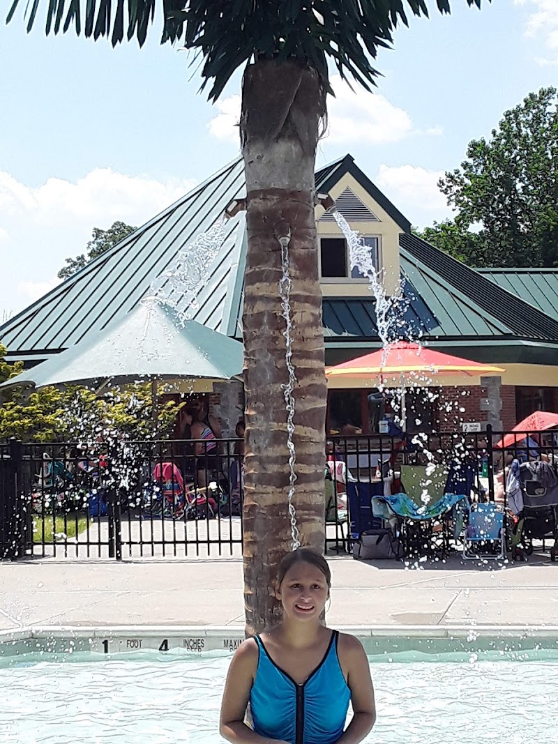 Ron Belmont Pool Complex photo 4