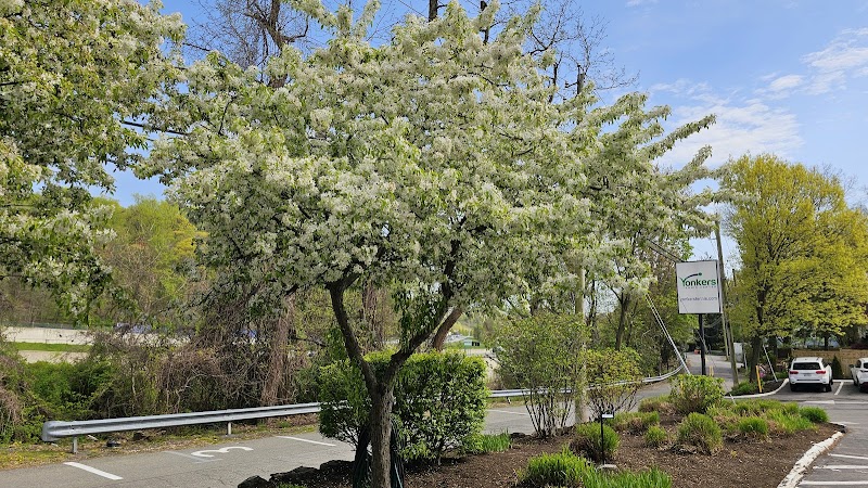 Yonkers Tennis Center photo 1