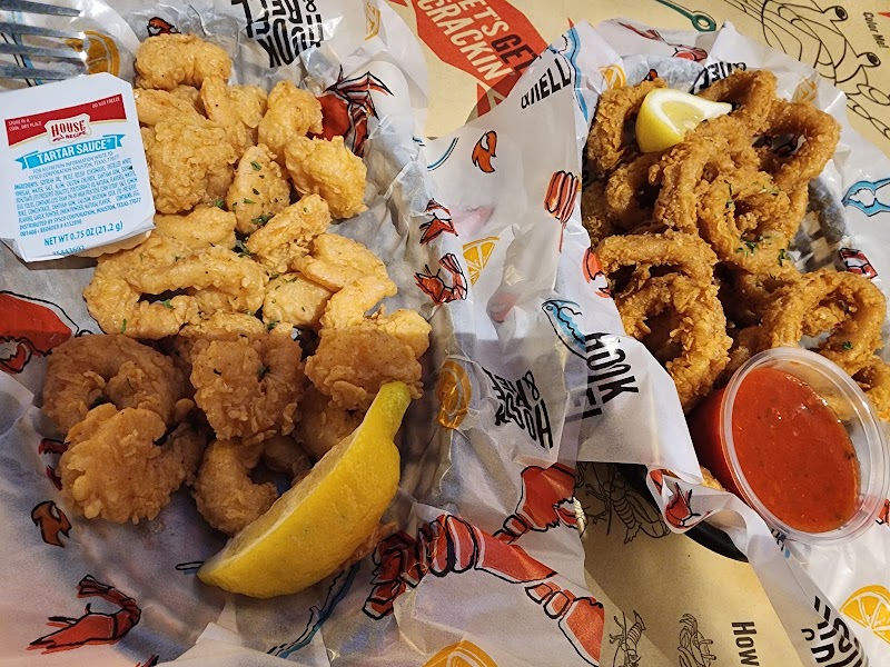 Hook & Reel Cajun Seafood & Bar photo 3