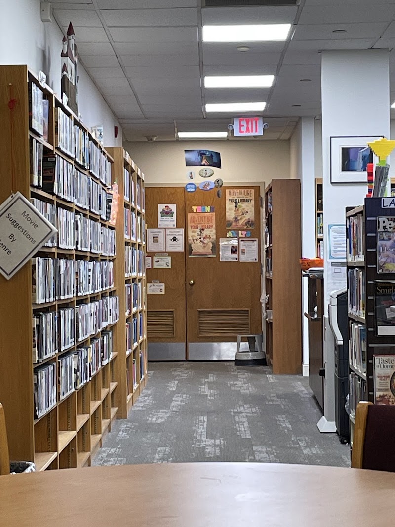 North White Plains Library photo 3