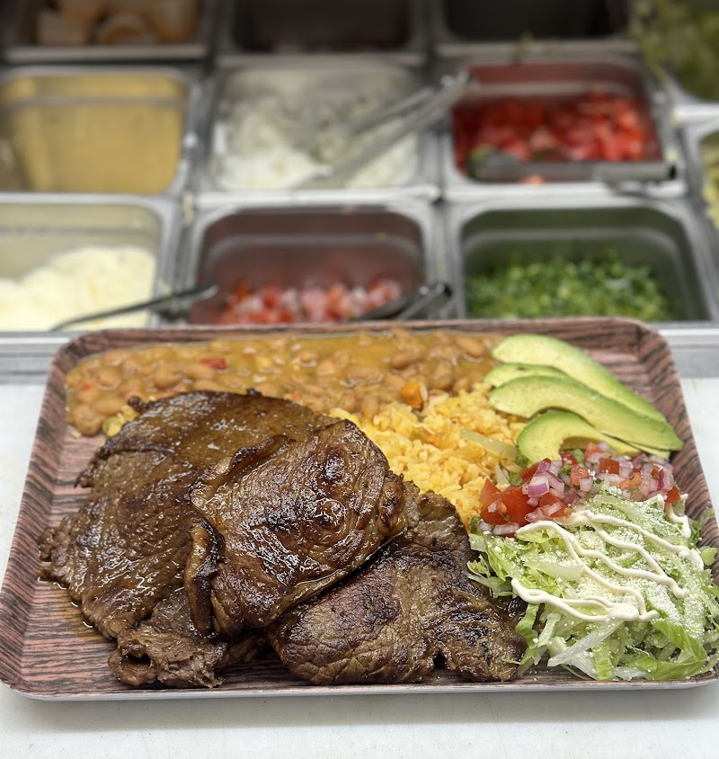 Los Ferchos Deli & Grocery photo 3