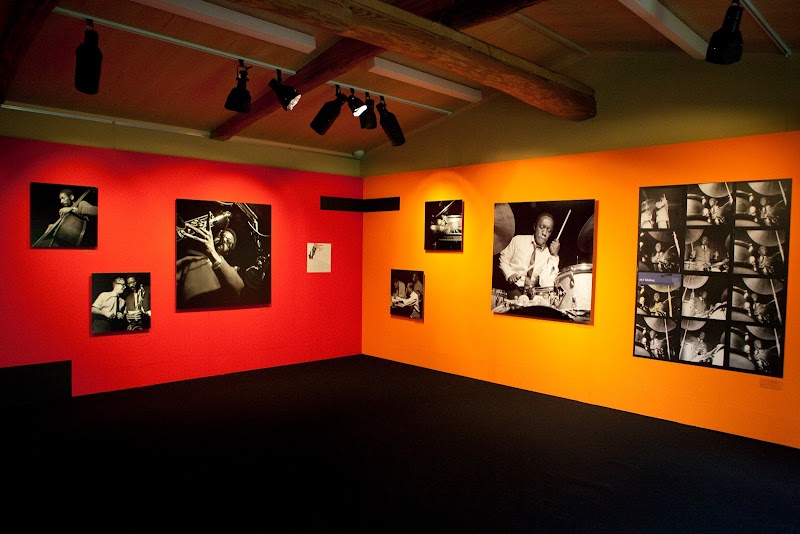 Mosaic Records photo 3
