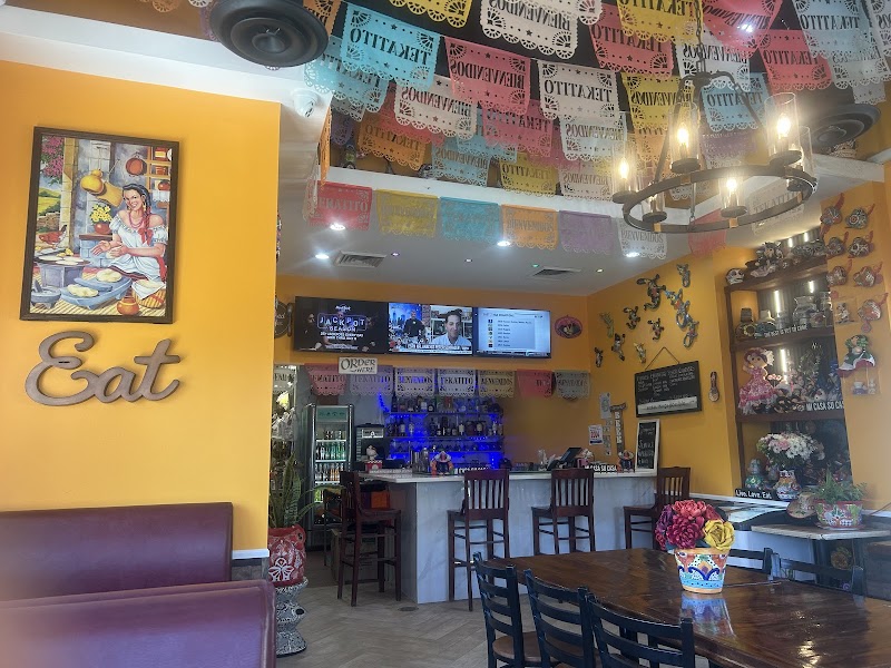 TEKATITO TACOS & BURGERS photo 3