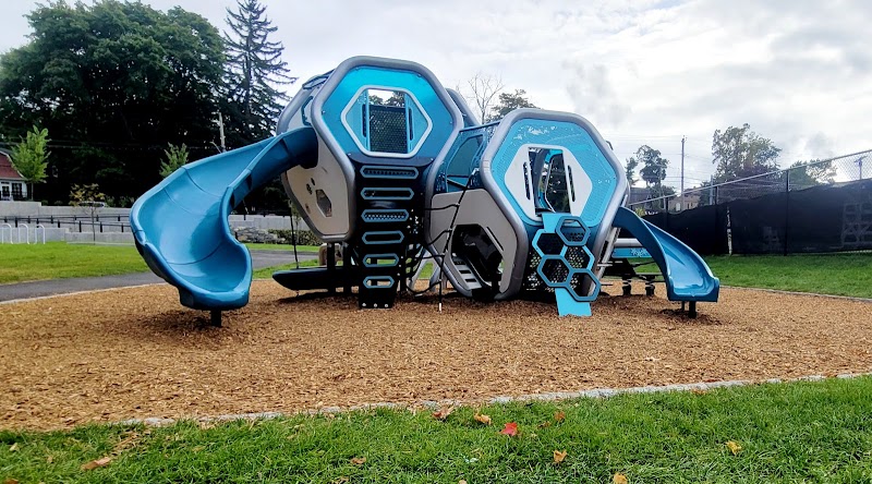 Gould Park Playground photo 3