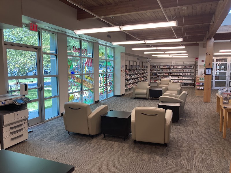 Mount Pleasant Branch Library photo 2