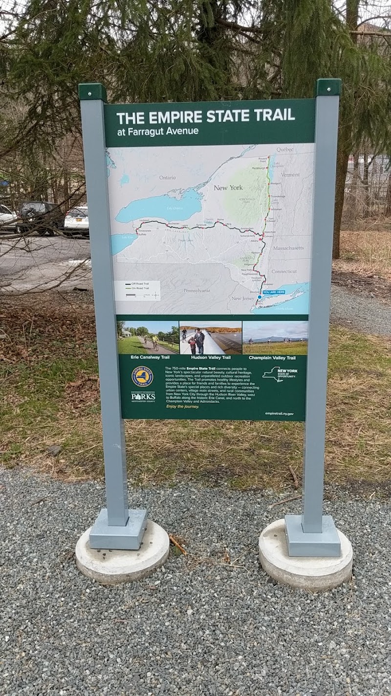South County Trailway Farragut Av Parking photo 4