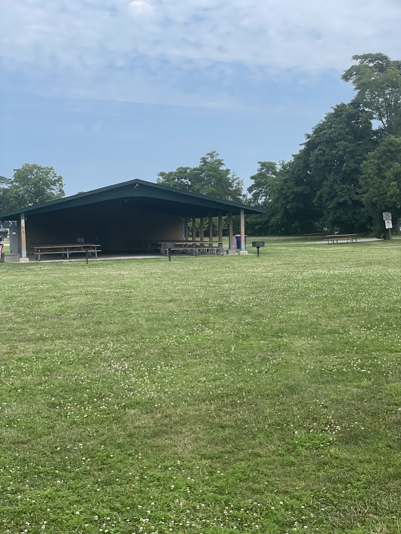 Cove Island Park photo 4