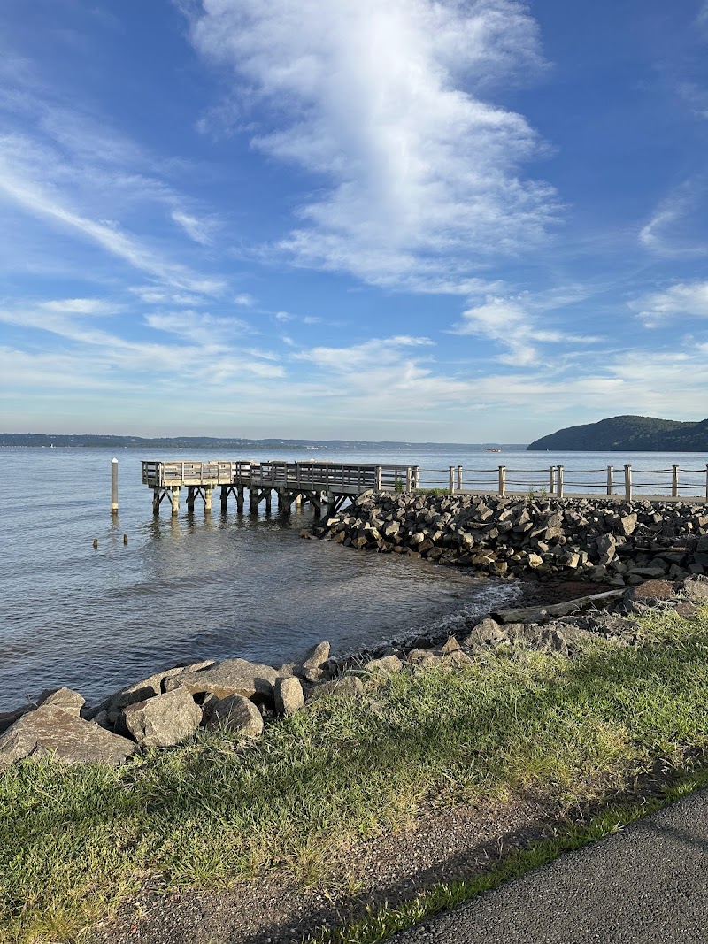 Bowline Point Park photo 3