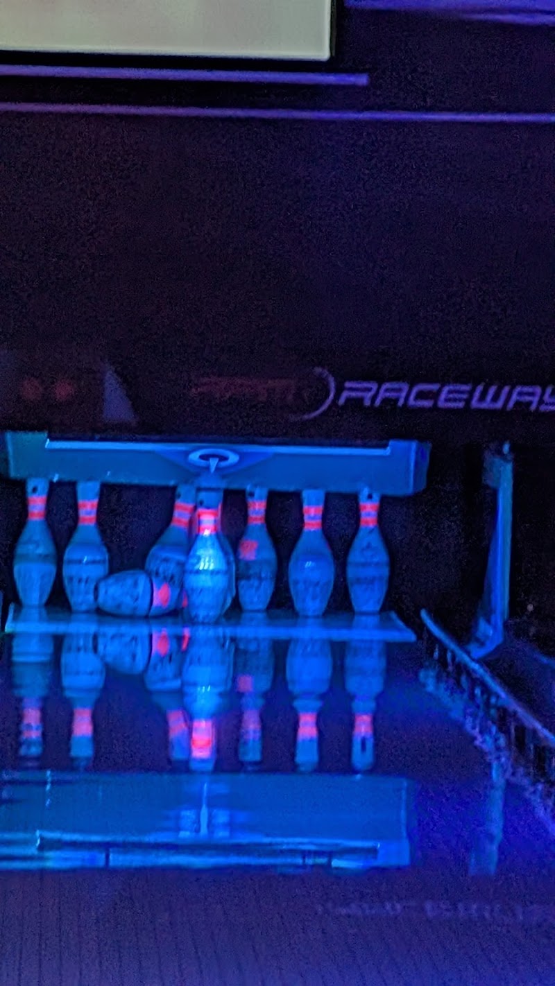 CT Bowling Alley by RPM - Lanes photo 5