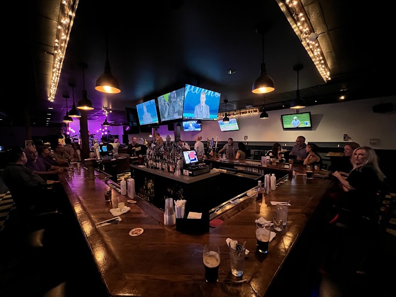 Spectators Sports Pub & Restaurant photo 5