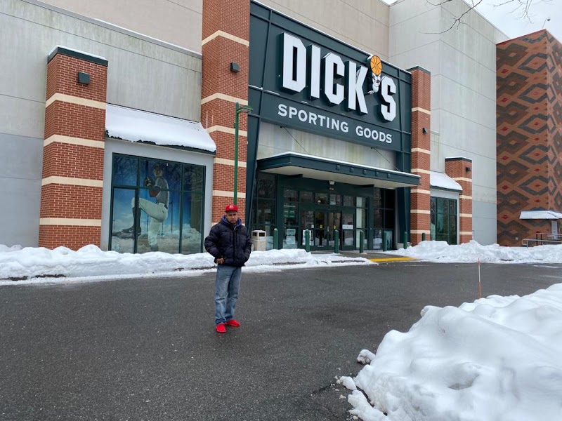 DICK'S Sporting Goods photo 5