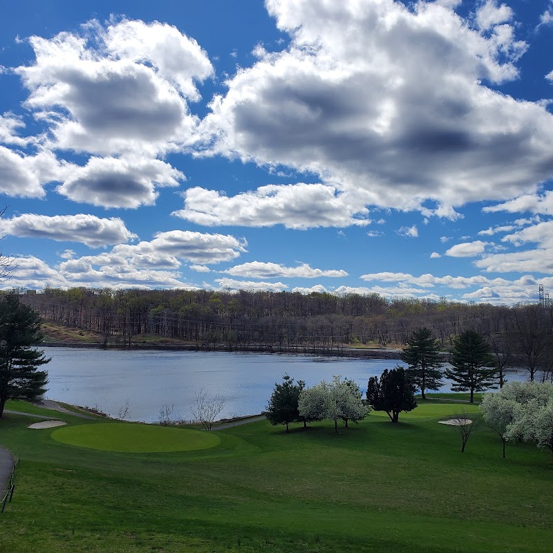 Sprain Lake Golf Course photo 3