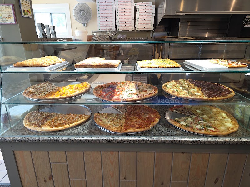 Frank's Pizzeria photo 5
