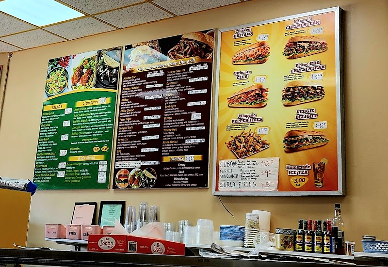 Franki's Sandwich and Grill photo 4