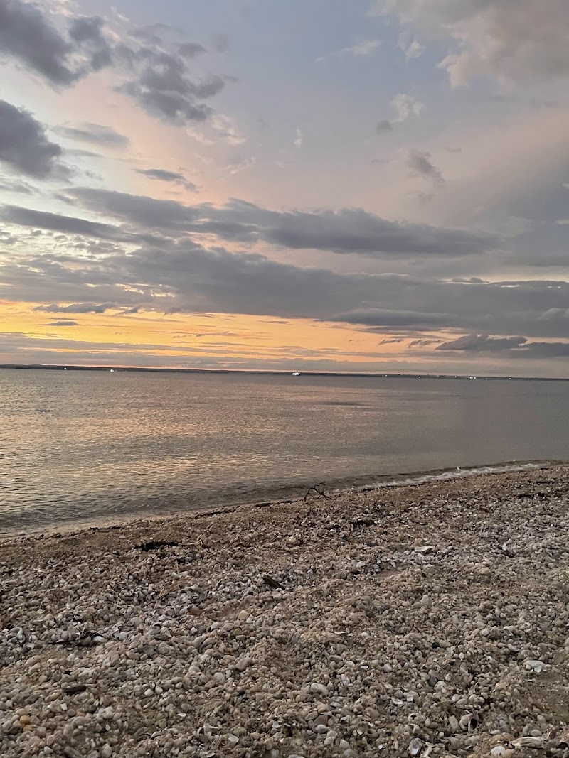Creek Club Beach photo 4