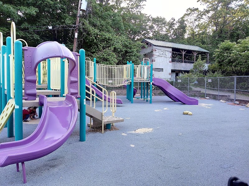 Brentwood Baseball Field and Park photo 4
