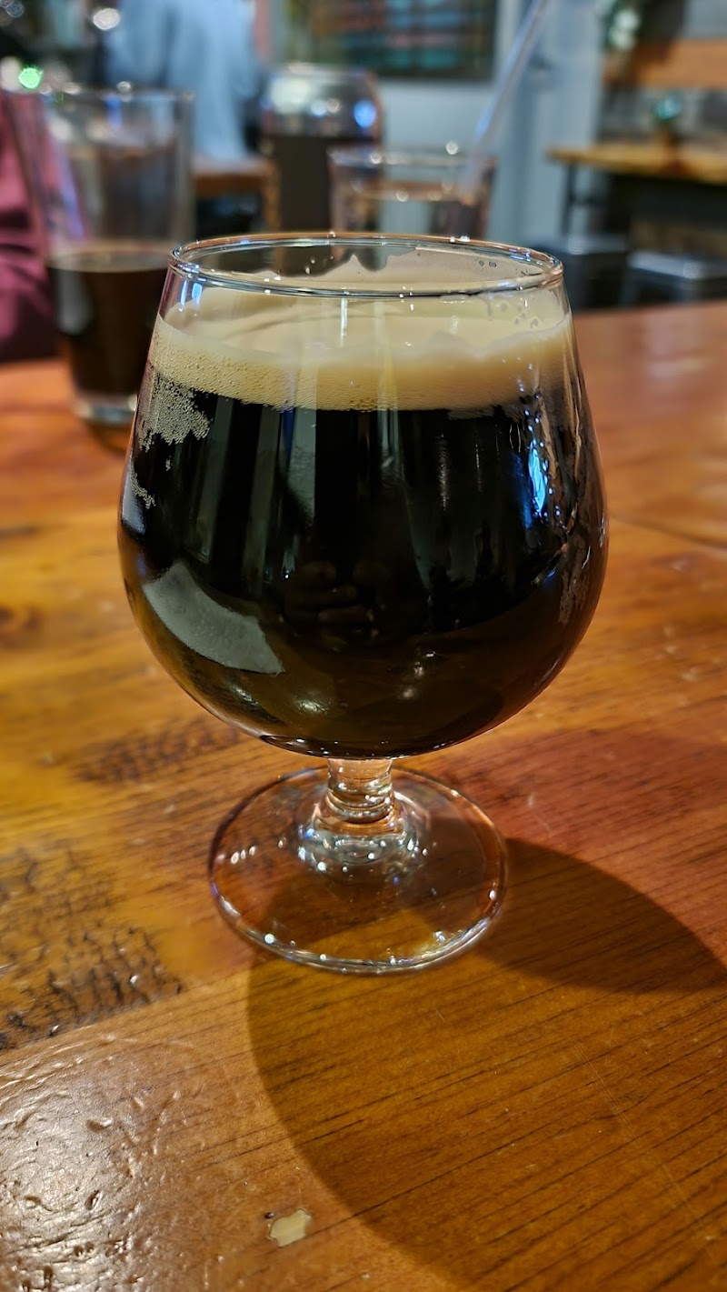 Growlers Beer Bistro photo 5