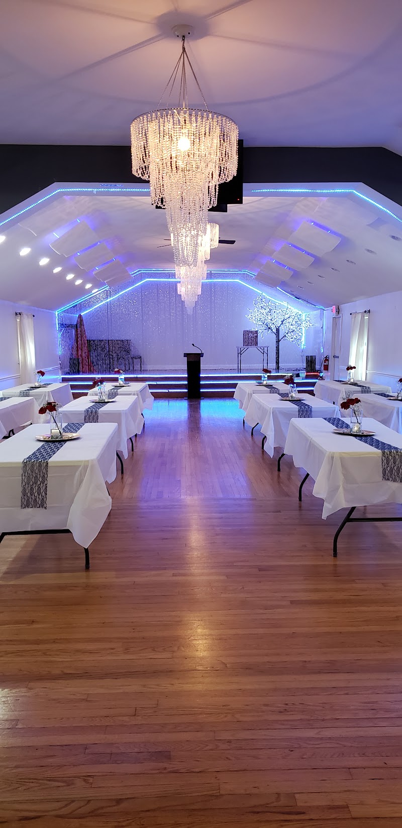 Crystal Hall photo 4