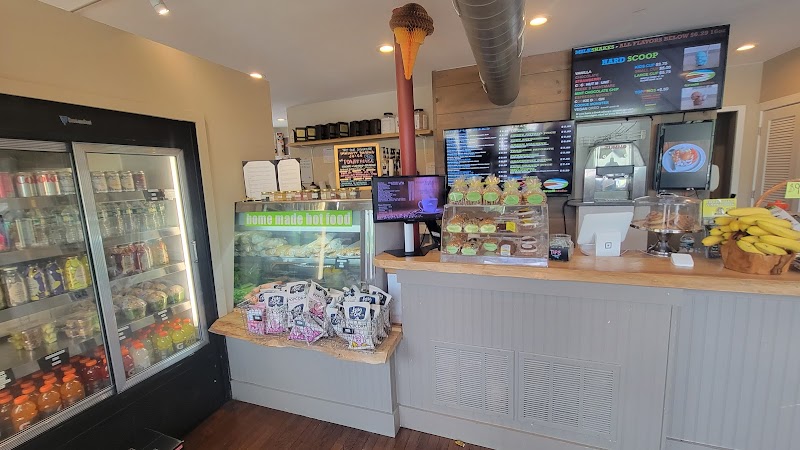 JJ's Scoop House photo 5