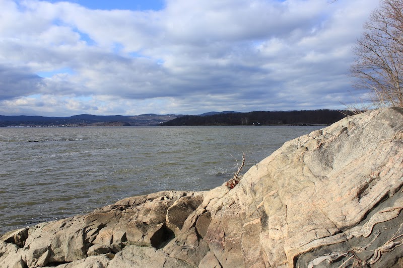 Oscawana Park photo 4