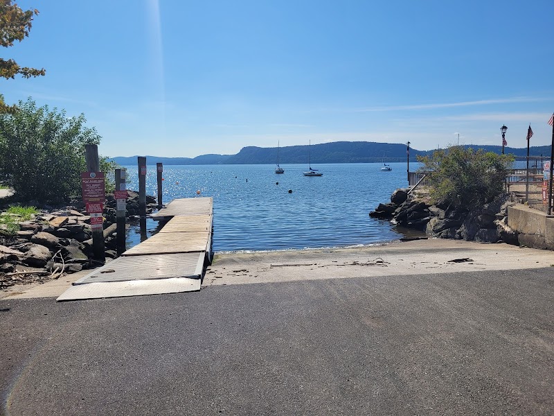 Ossining Boat & Canoe Club Inc photo 3