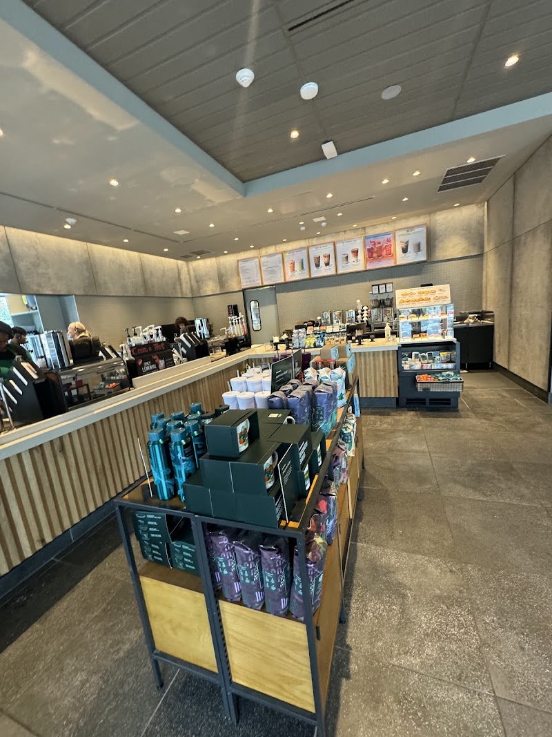 Starbucks Coffee Company photo 4