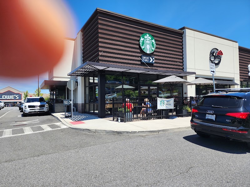Starbucks photo 3
