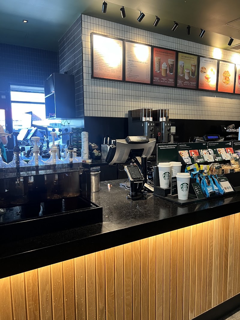 Starbucks photo 5