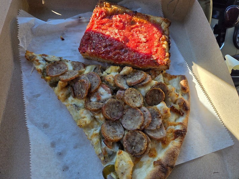 Strictly Pizza photo 3